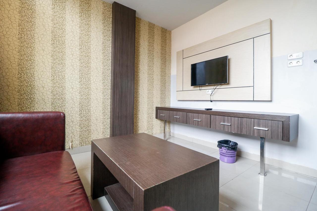 Reddoorz Plus Near Pasar Wisata Pekanbaru Luaran gambar